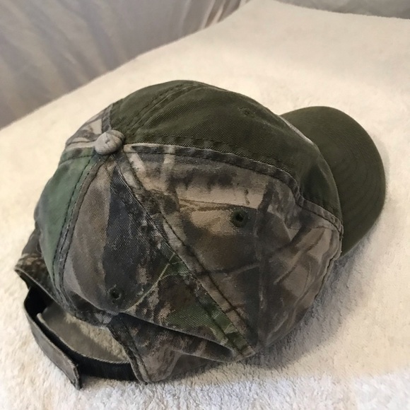 Infinity Headwear Chevrolet Adult Small Adjustable Camou Cap - Picture 10 of 13